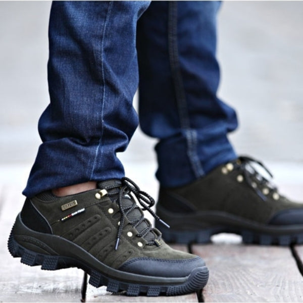 Men's Waterproof Trail Shoes